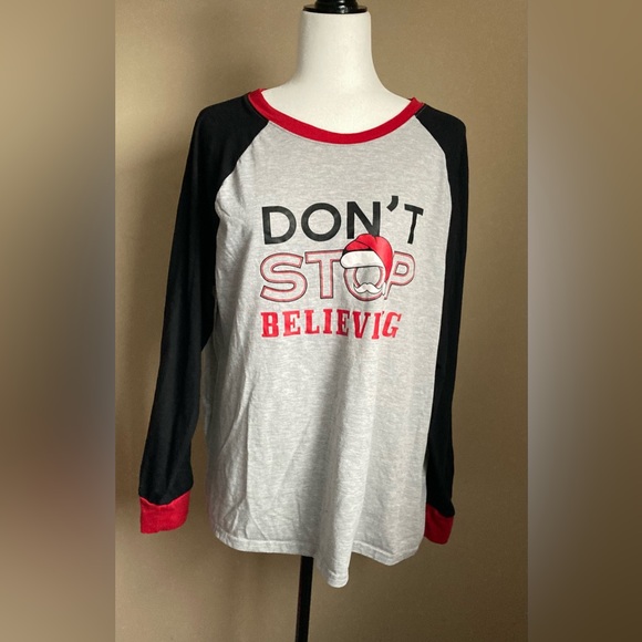 Don’t Stop Believing Christmas Themed Shirt - Picture 1 of 4